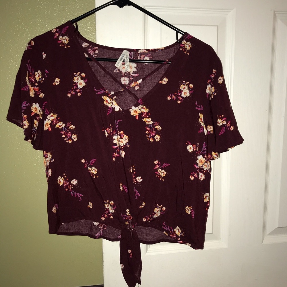 Crop-top shirt